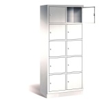 Schließfachschrank mit Stahlblechsockel, B/H/T 82,5x195x50 cm, 10 Fächer 